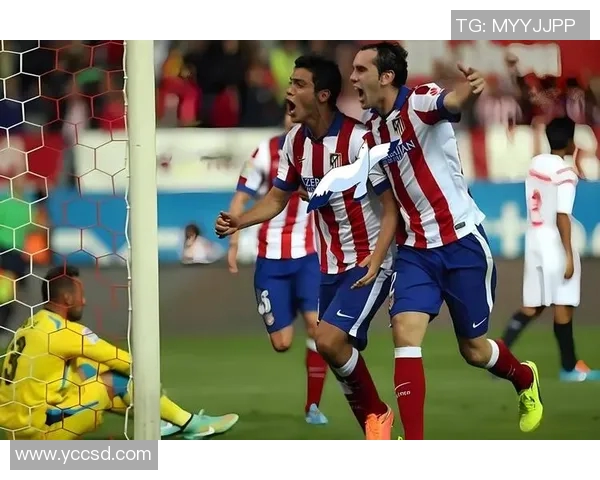 卢塞恩与草队的精彩对决分析及比赛前瞻展望