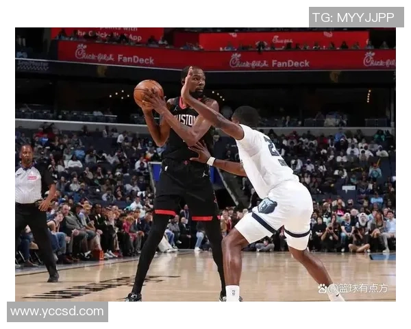 火箭与马刺季后赛第六场激战回顾与精彩瞬间分析